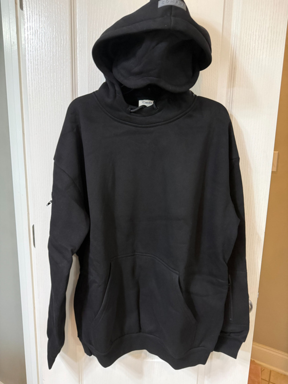 COMFRT DND Travel Hoodie Color Obsidian XL Unisex